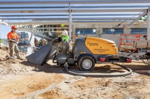 Turnare sapa mecanizata cu ajutorul unui utliaj special